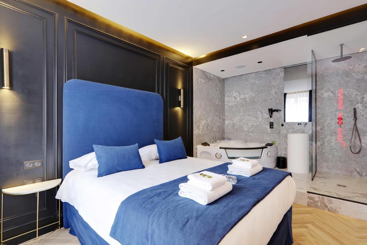 Couples Getaway Unit With Jacuzzi - City Center Paryż Zewnętrze zdjęcie