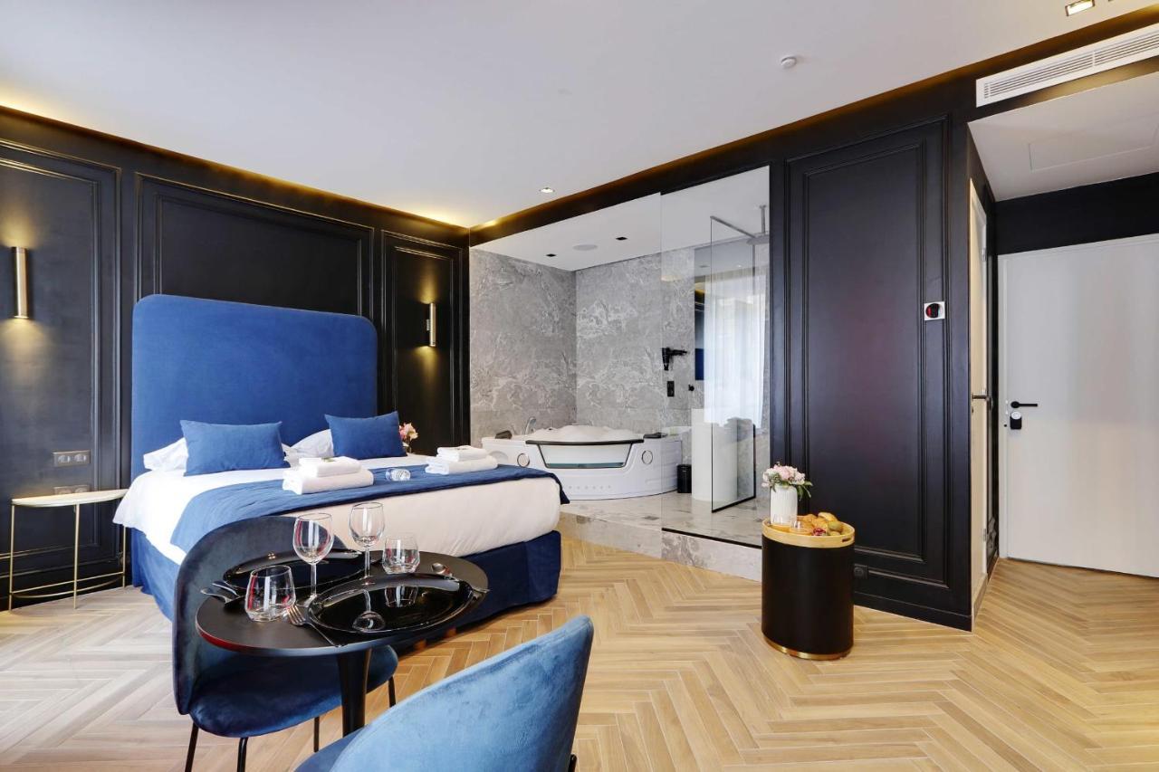 Couples Getaway Unit With Jacuzzi - City Center Paryż Zewnętrze zdjęcie